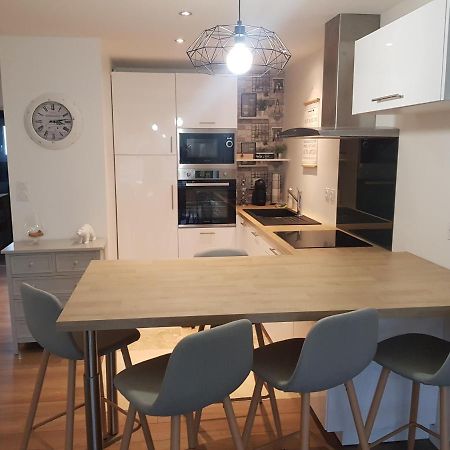 Apartament T3 Tout Neuf - L Arret Au Port - Parking Gratuit Vannes Zewnętrze zdjęcie